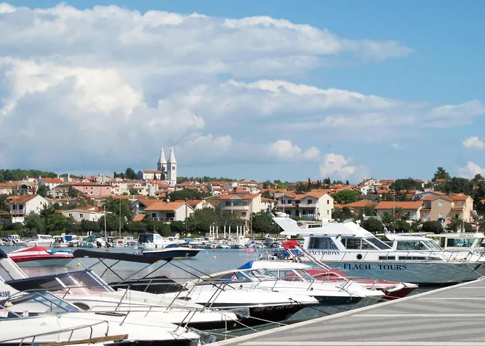 Hilde Blue-6 By Interhome *