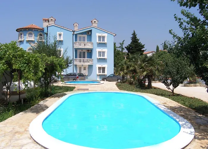 Hilde Blue-6 By Interhome Medulin